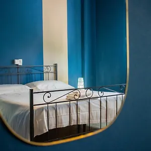 La Pace Hotel